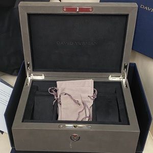 David Yurman hard case jewelry Box